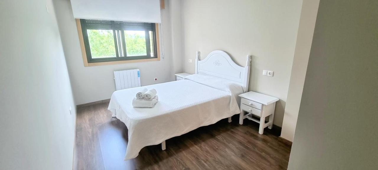 Estudio En Villalonga Pontevedra Luaran gambar